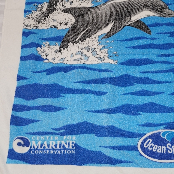 Vintage Ocean Spray beach towel Dolphins center for Marine Conservation - Picture 2 of 9